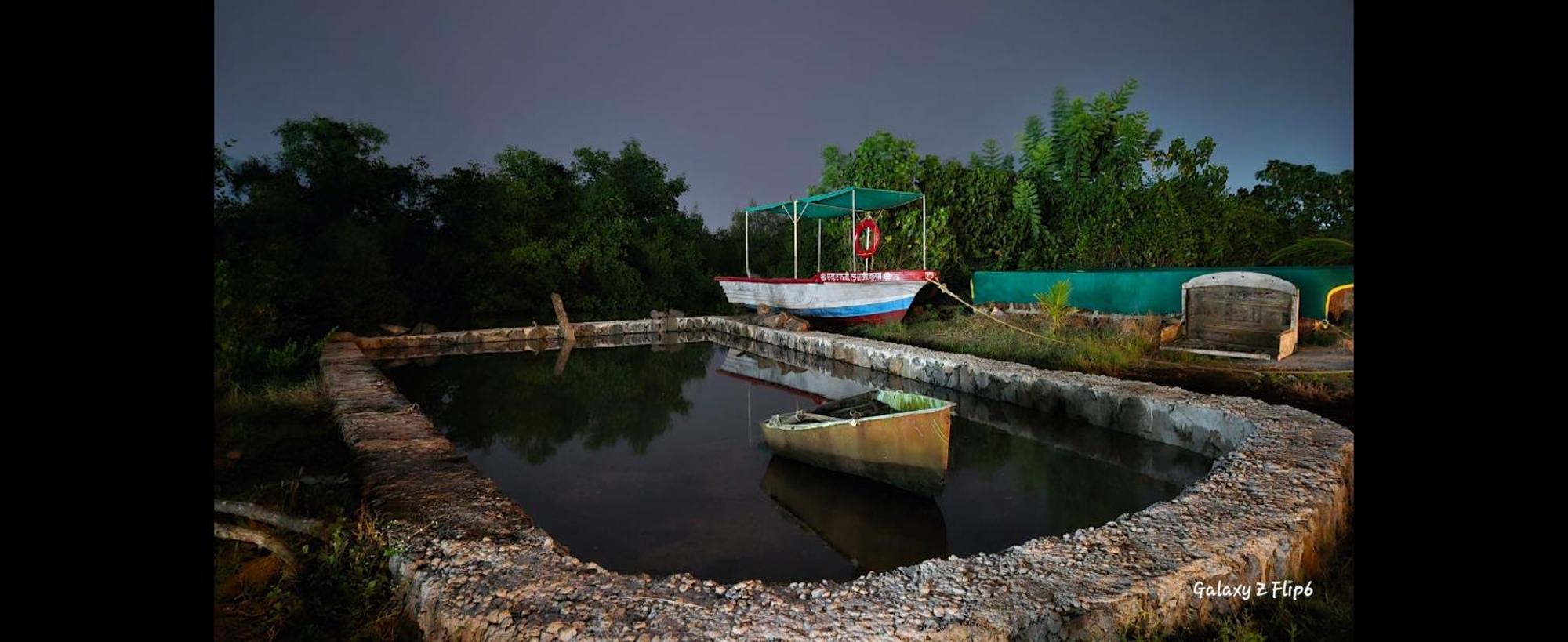 Sea Touch Beach Resort Harihareshwar Exteriör bild