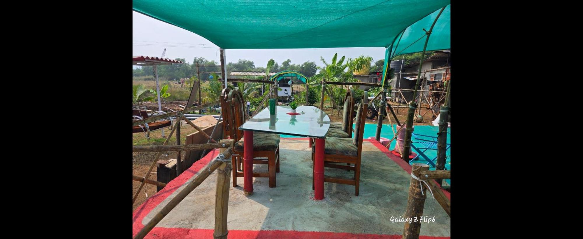 Sea Touch Beach Resort Harihareshwar Exteriör bild